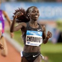 Cheruiyot (C) Erik van Leuween