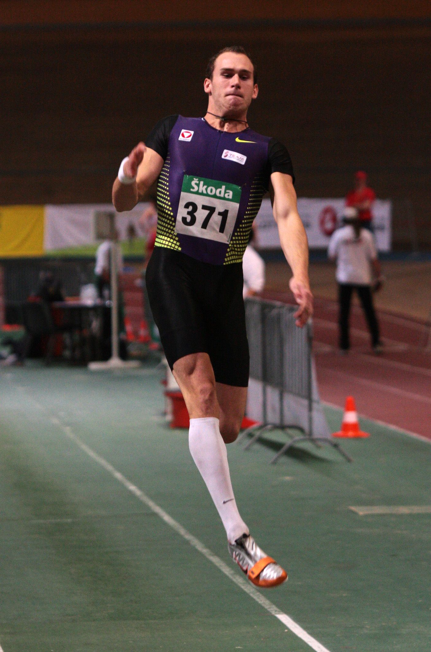 Distelberger Dominik OEM Halle OELV Katzenbeisser