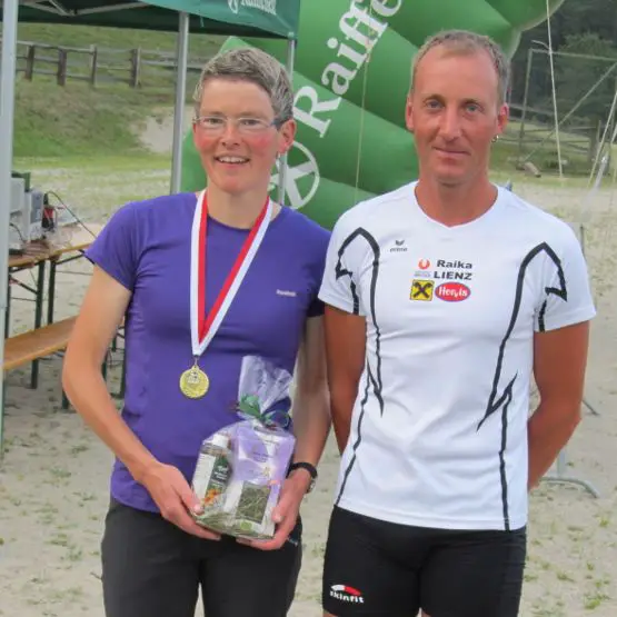   Irmgard Huber und Hermann Oberbichler die schnellsten Osttiroler beim Raika-Cup-Rennen in Issing