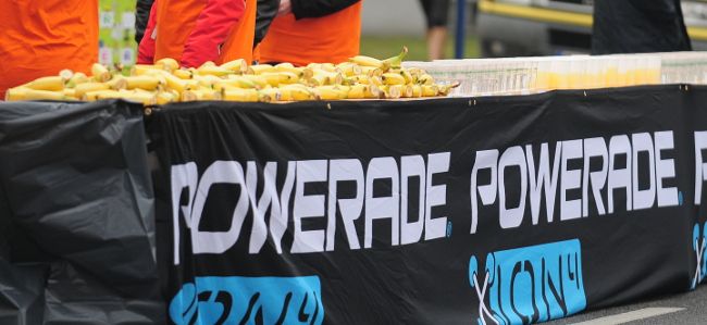 Trinken und Essen während des Marathons