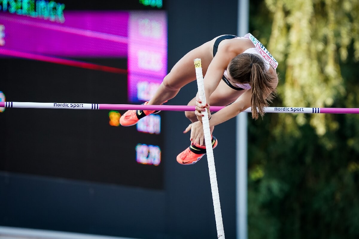 Lisa Gruber, Stabhochsprung