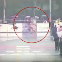 Video: Kurioses Marathon-Finish - wenn sich Zwei streiten, freut sich der Dritte!