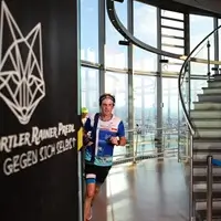 Rainer Predl bei seinem Ultralauf-Weltrekord im Wiener Donauturm.