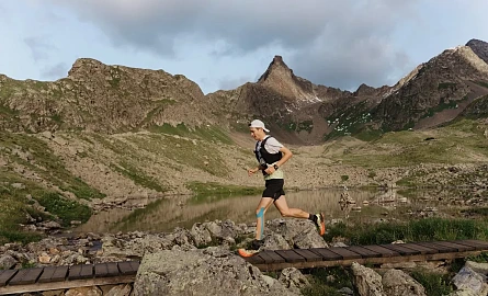 Umgeben von Bergen beim PIUT - Paznaun Ischgl Ultra Trail
