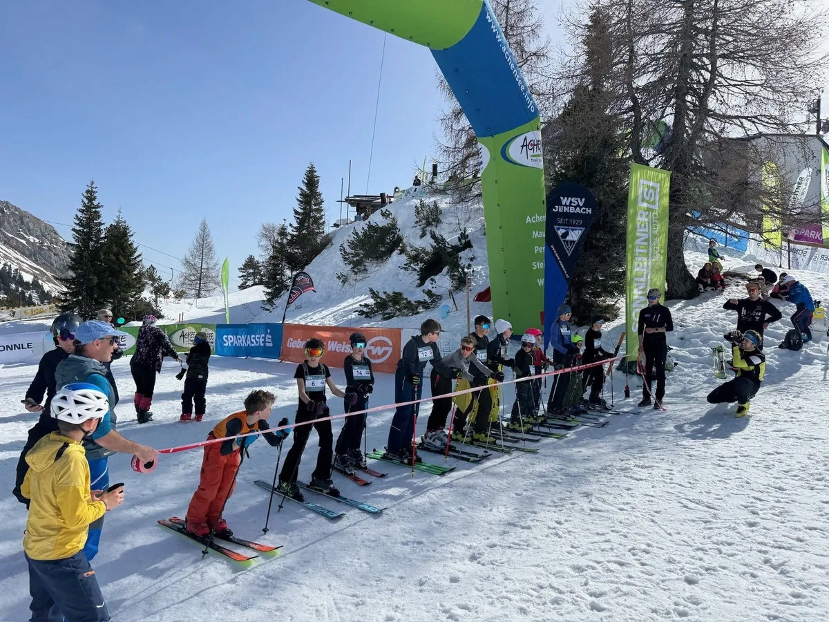 Beim Achensee Kinderrennen konnten junge Skitouren-Fans Rennluft schnuppern.
