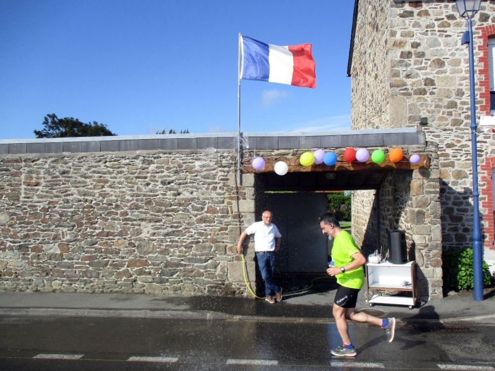 Mont Saint Michel Marathon 31 1528283433