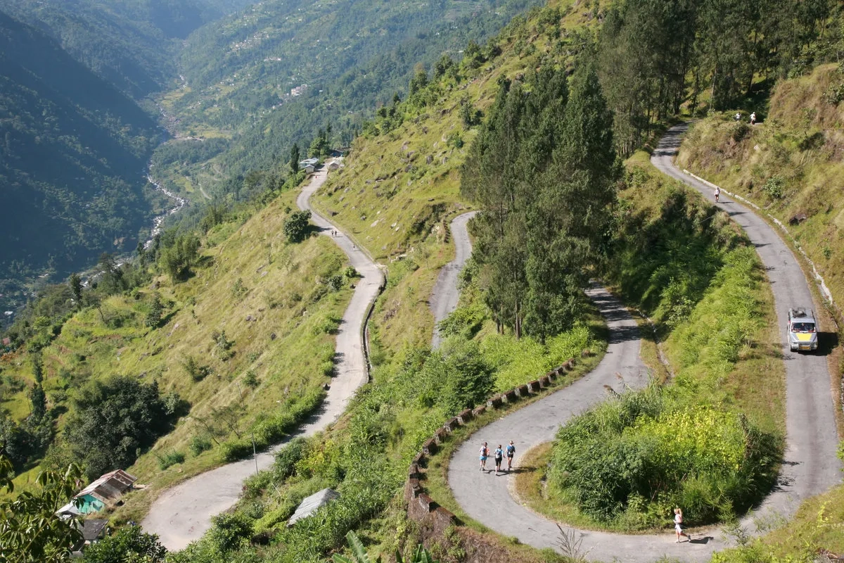 Himalayan 100 Miles Stage Race 2025: Szene von der 4. Etappe (© Himalayan Run & Trek) Himalayan 100 Miles Stage Race 2025: Szene von der 4. Etappe