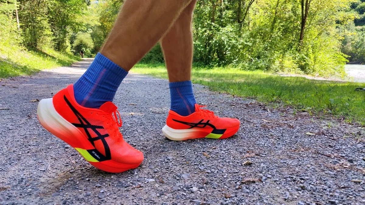 Asics Metaspeed Sky Paris