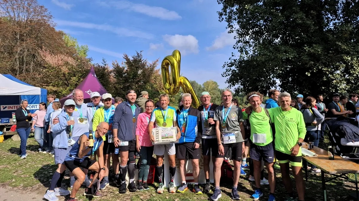 Tullner Lauftage 2025: Der 300er inmitten der 100 Marathon Club Mitglieder