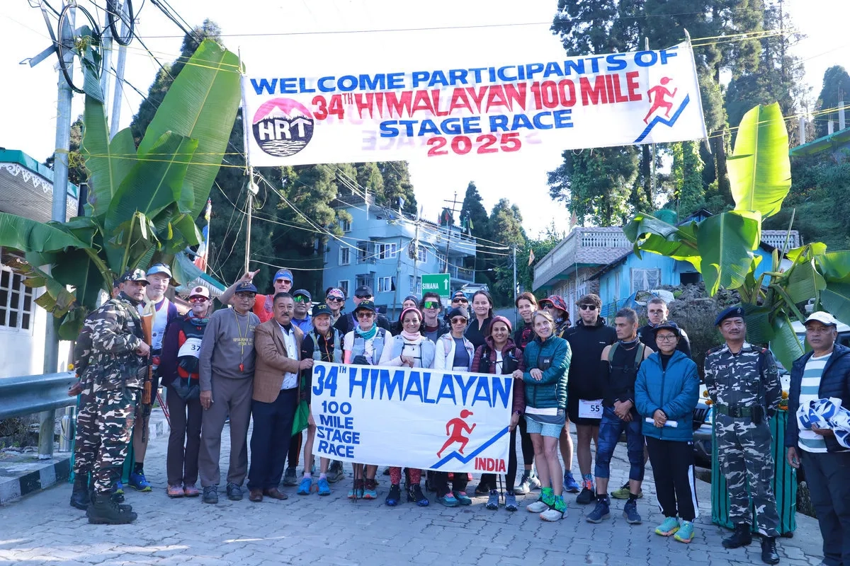 Himalayan 100 Miles Stage Race 2025: Start 1. Etappe in Maneybhanjang (© Himalayan Run & Trek) Himalayan 100 Miles Stage Race 2025: Start 1. Etappe in Maneybhanjang