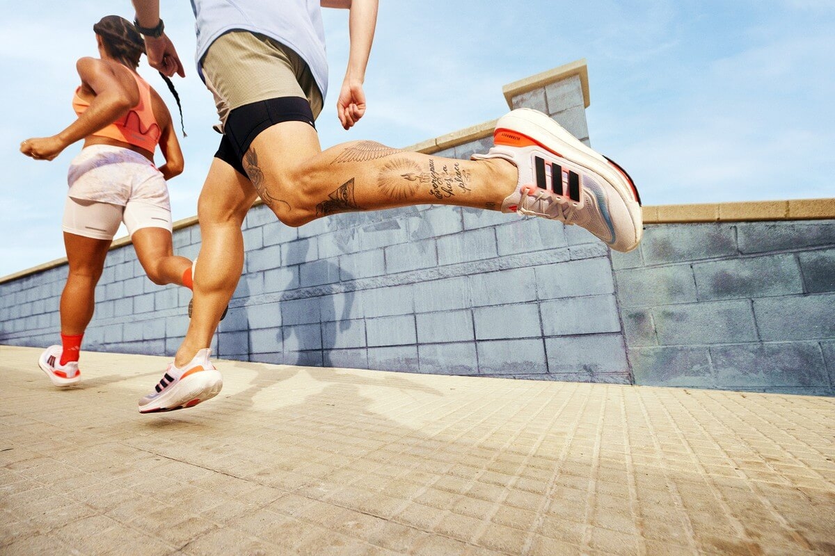 Adidas Ultraboost Light 11 1677171864