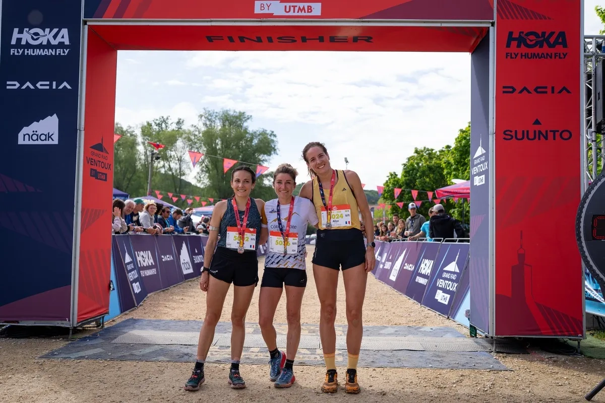 Grand Raid Ventoux 2025: Top 3 Frauen