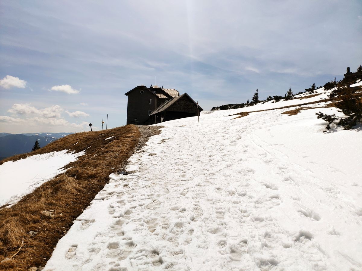 Diese Berghütte hat im Dezember geöffnet