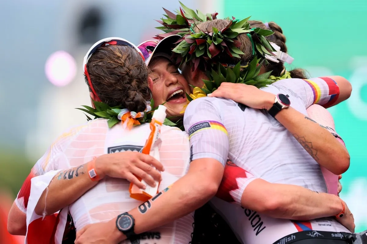 Ironman Hawaii 2025: Lisa Perter (5.) mit Kat Matthews, Solveig Lovseth und Laura Philipp