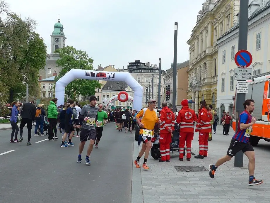 Linz Donau Marathon 1 1555831865