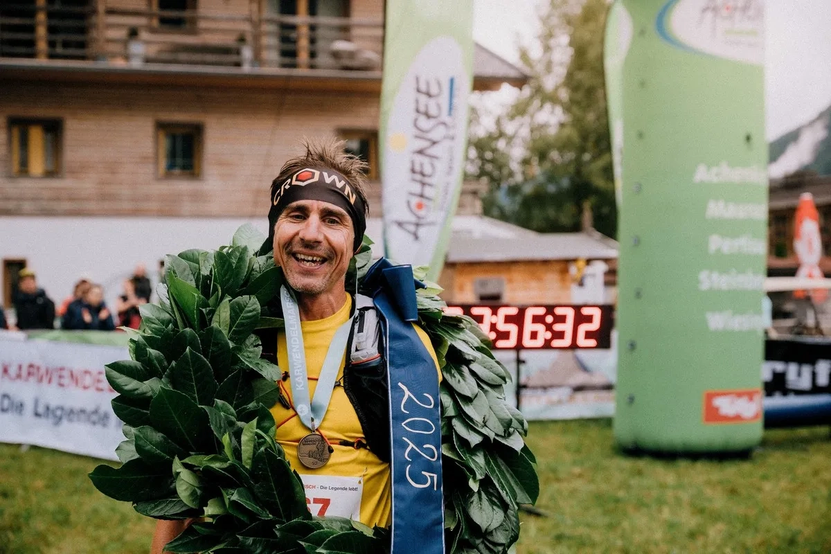 Karwendelmarsch 2025: Vorjahressieger und Rekordhalter Thomas Roach (SK Rückenwind) wurde mit neuer Rekordzeit Erster beim Karwendelmarsch 2025.