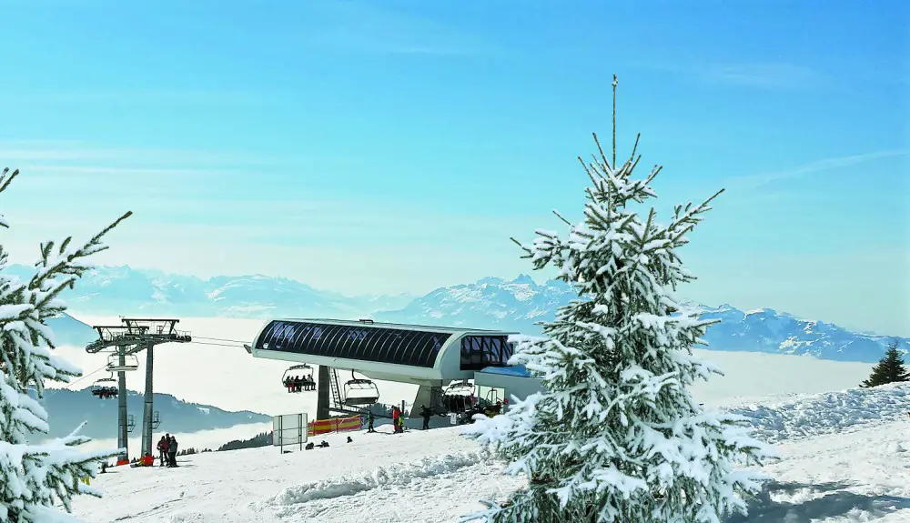 Skifahren, Skiurlaub und Winterurlaub im Bregenzerwaldgebirge