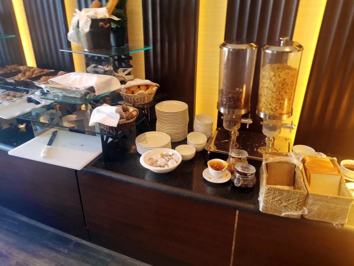 Kuwait Marathon 2024: Frühstück im Hotel