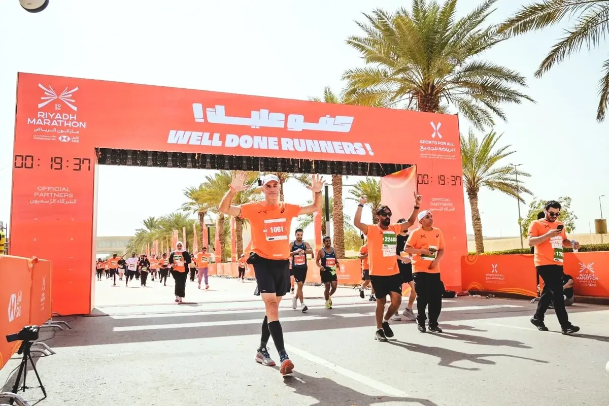 Riyadh Marathon 2026: Der Autor im Ziel