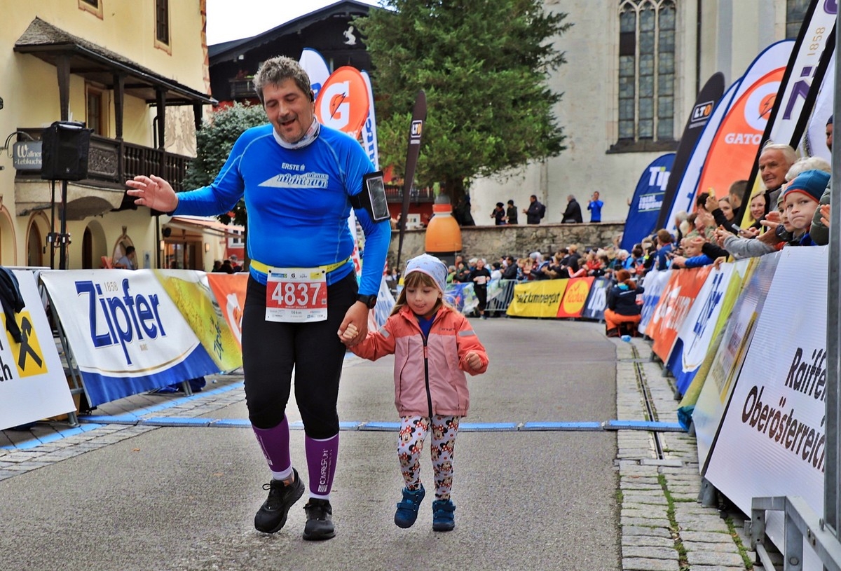 Wolfgangseelauf 14 1697384127