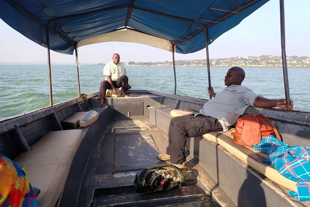 Sunset-Tour auf dem Lake Victoria