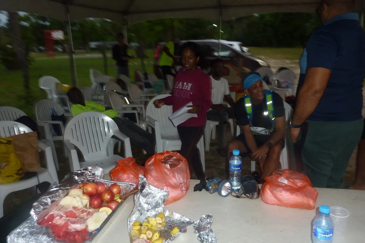 Paramaribo Marathon: Verschnaufpause für Ziyad