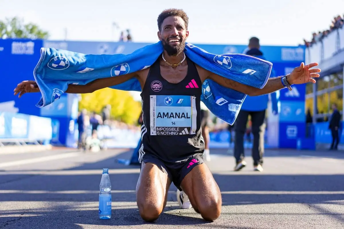 Amanal Petros lief einen sensationellen deutschen Rekord in 2:04:58 Stunden beim Berlin Marathon 2023