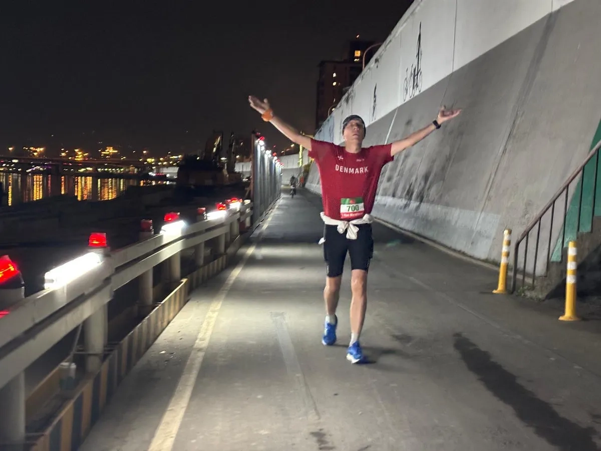 Taiwan Marathon 15: Klaus am Rückweg zum Startbereich