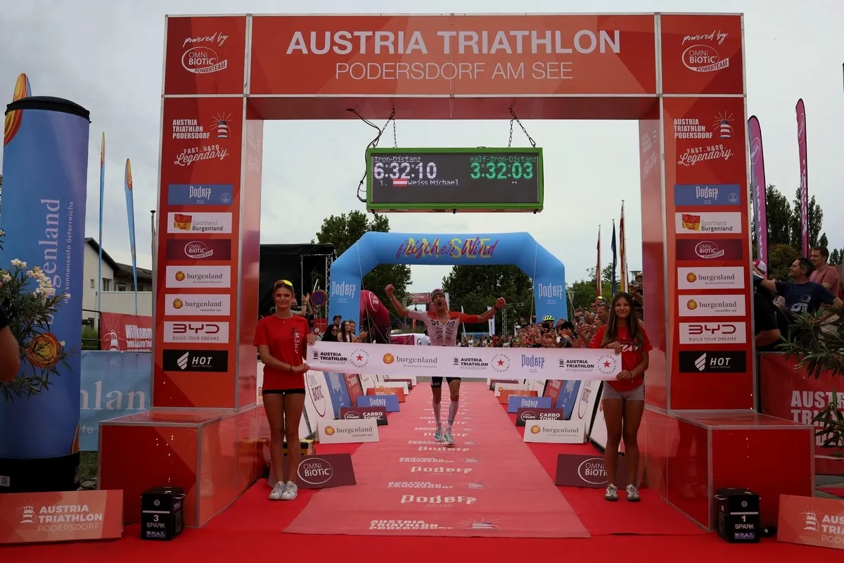 Austria Triathlon Podersdorf 2025: Halbdistanz-Sieger Michi Weiss