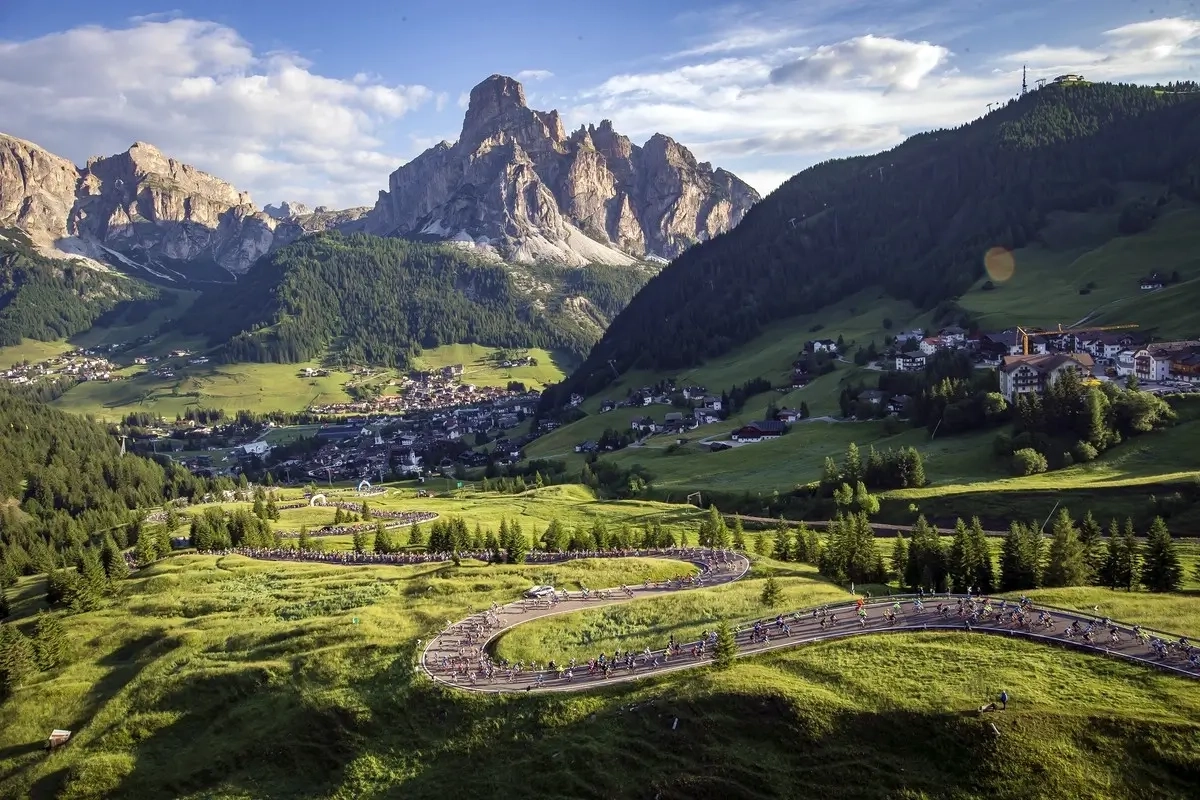 Maratona dles Dolomites (Foto: © Freddy Planinschek) Maratona dles Dolomites (Foto: © Freddy Planinschek)