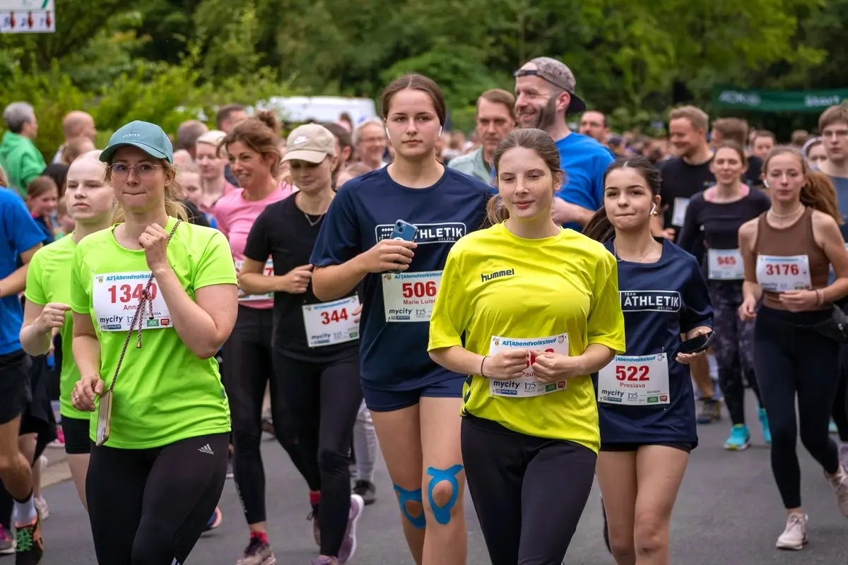 AZ Abendvolkslauf Uelzen 2024: 5-Kilometerlauf AZ Abendvolkslauf Uelzen 2024: 5-Kilometerlauf