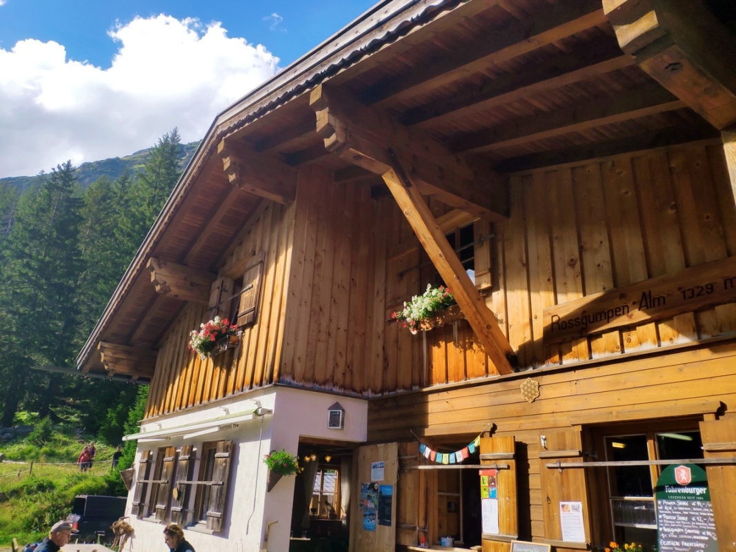 Rossgumpenalm im Jahr 2022 Rossgumpenalm im Jahr 2022