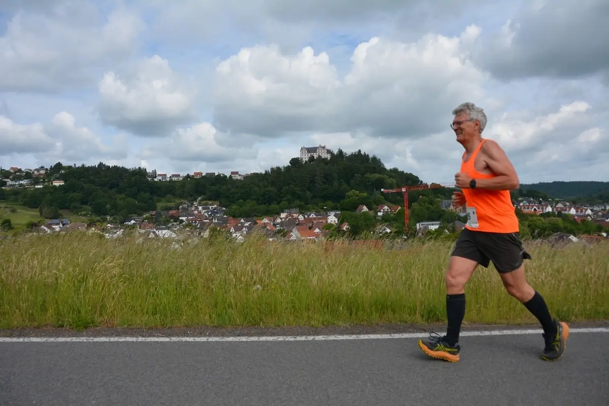 Fischbachtallauf 2025 (Foto: © Veranstalter) Fischbachtallauf 2025 (Foto: © Veranstalter)