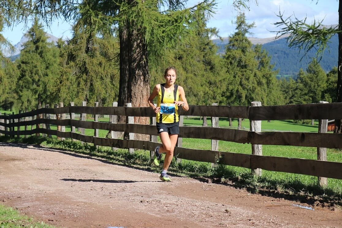 Greta Haselrieder beim Soltn-Berghalbmarathon 2023, Foto: © Sportissimus Greta Haselrieder beim Soltn-Berghalbmarathon 2023, Foto: © Sportissimus