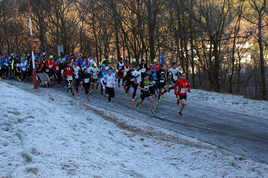 Silvesterlauf an der Obernau Silvesterlauf an der Obernau