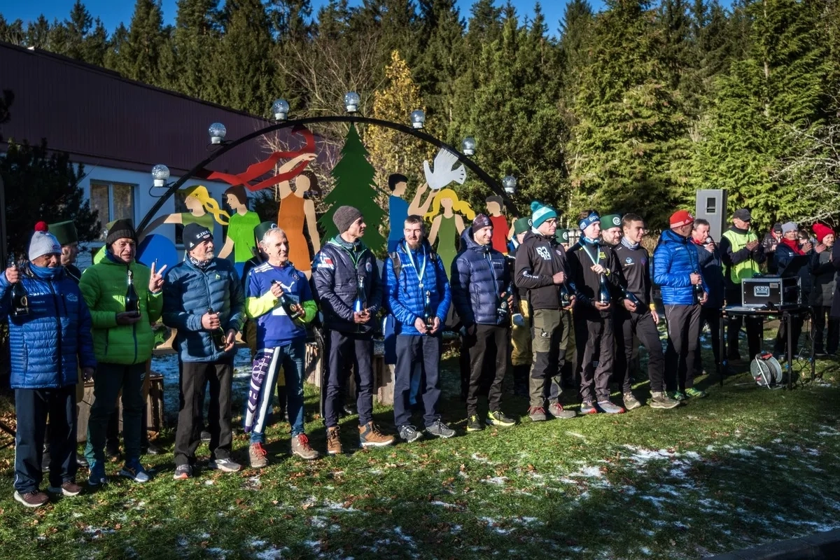 Silvesterlauf Erzgebirge Aue 2024 (Foto: © Veranstalter) Silvesterlauf Erzgebirge Aue 2024 (Foto: © Veranstalter)