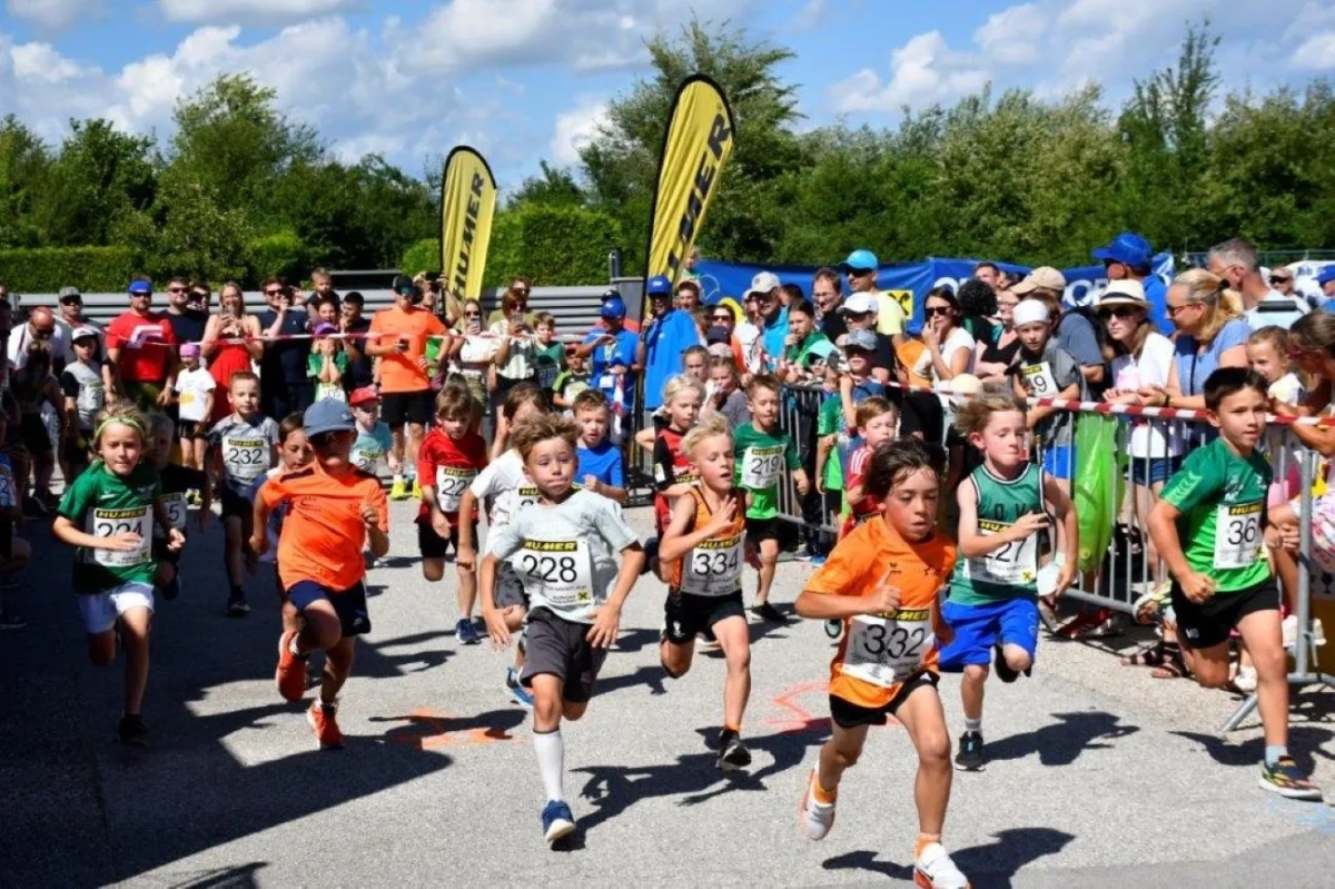 Gunskirchner Marktlauf 2025: Kinderlauf (Foto: © Veranstalter): Gunskirchner Marktlauf 2025: Kinderlauf (Foto: © Veranstalter):