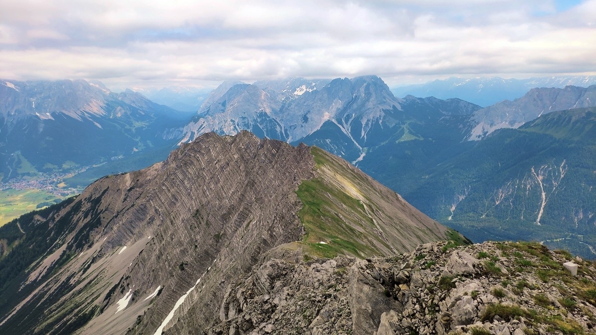Der Kamm von der Gartner Wand zum Grubigstein Der Kamm von der Gartner Wand zum Grubigstein