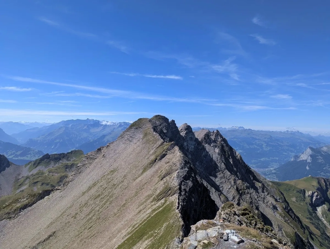 Blick auf die Grauspitz (Vordergrauspitz) Blick auf die Grauspitz (Vordergrauspitz)