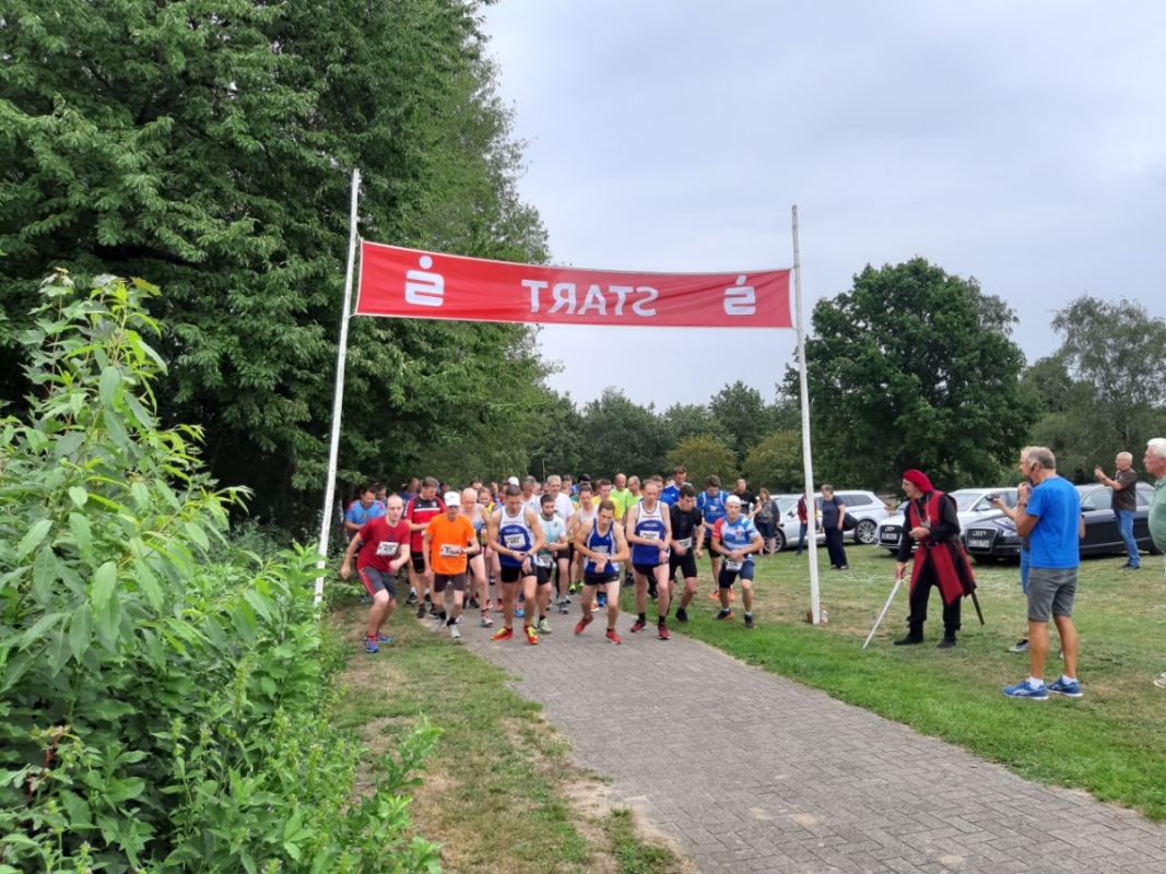 Bad Bodenteicher Seeparklauf, Foto: Veranstalter Bad Bodenteicher Seeparklauf, Foto: Veranstalter