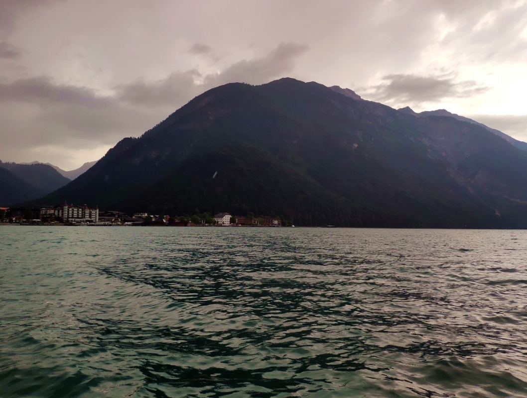 Seebergspitze vom Achensee aus Seebergspitze vom Achensee aus