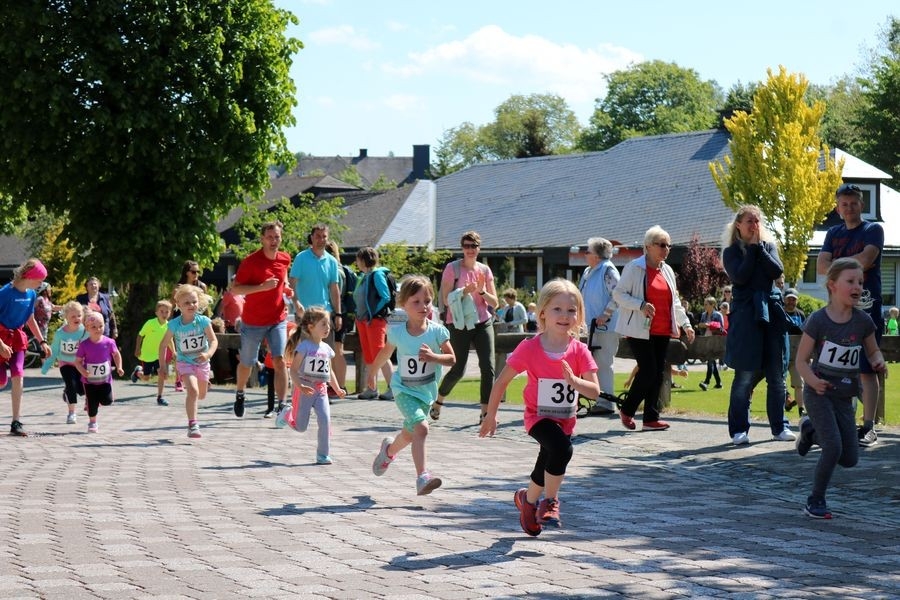 Volks- und Erlebnislauf Rund um Usseln (Pfingstlauf) (c) Veranstalter Volks- und Erlebnislauf Rund um Usseln (Pfingstlauf) (c) Veranstalter