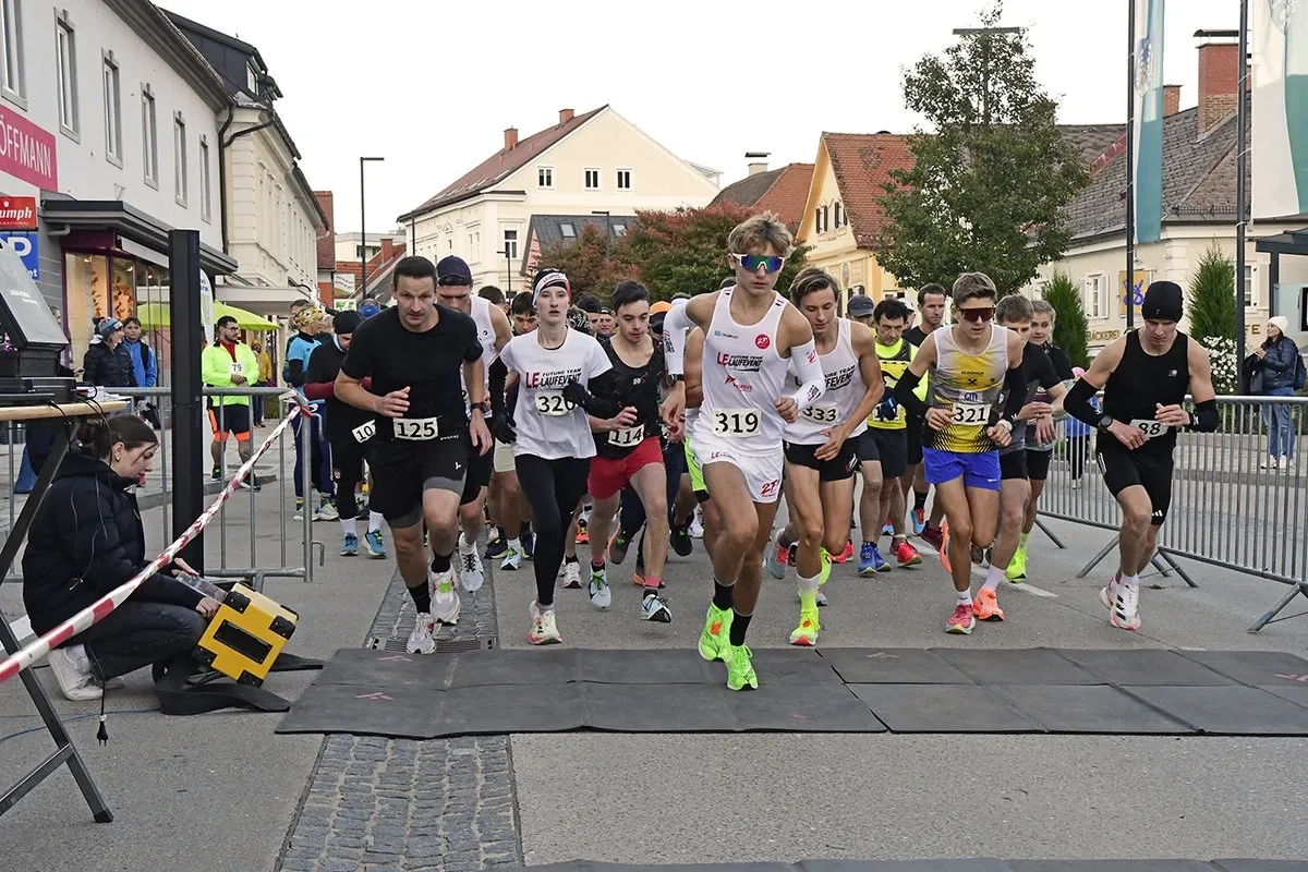Kindberger Herbstabendlauf 2025 (© Stadtgemeinde Kindberg) Kindberger Herbstabendlauf 2025 (© Stadtgemeinde Kindberg)