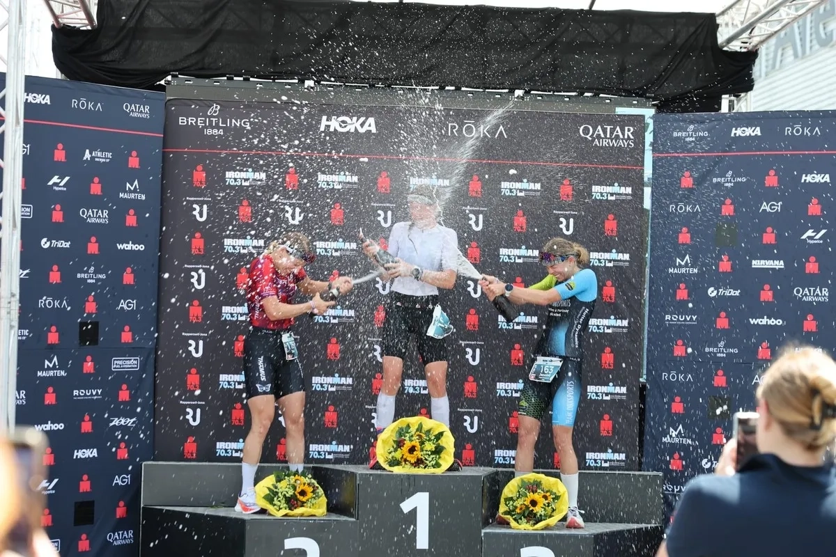 Die Top 3 Frauen beim Ironman 70.3 Switzerland 2025 (Foto: © Martin Bissig, Ironman) Die Top 3 Frauen beim Ironman 70.3 Switzerland 2025 (Foto: © Martin Bissig, Ironman)