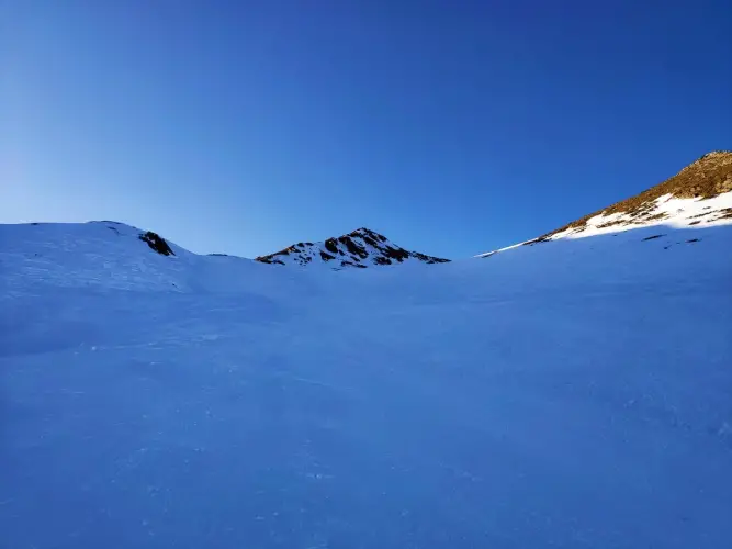Lampsenspitze Skitour 11: Gipfel. Aufstieg entweder links über den Grat oder auch rechts möglich.