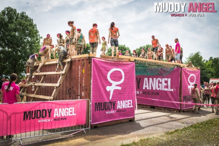 Muddy Angel Run München (C) Veranstalter