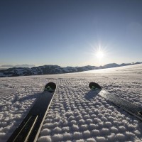 first line skiing skifahrer wiedersbergerhorn©ski_juwel_alpbachtal_wildschoenau