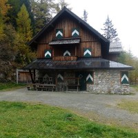 Bergtour-Grosser-Hafner-67: Rotgüldenseehütte beim Abstieg