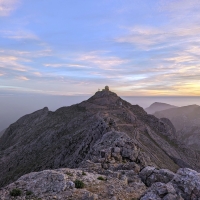 Penyal des Migdia 11: Blick vom Gipfel zum Puig Major.