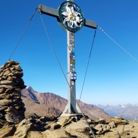 Guslarspitzen Bergtour 20: Gipfelkreuz Mittlere Guslarspitze